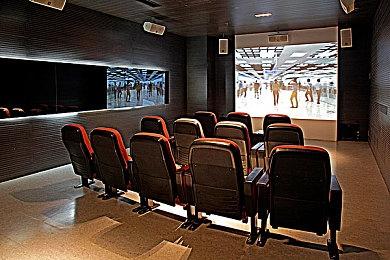 《最终幻想9》全球销量达到890万套